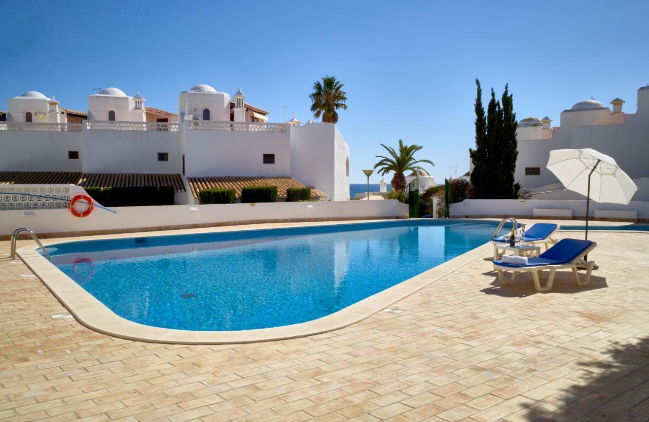 T3 Holiday Cottage Near The Beach | B111 Porches  Bagian luar foto